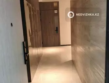 3-комнатная квартира, этаж 1 из 9, 98 м²