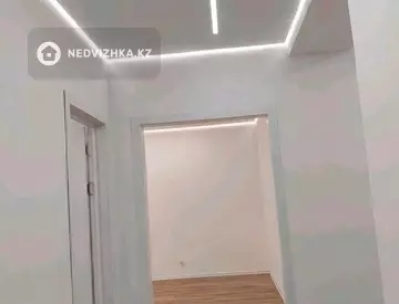 3-комнатная квартира, этаж 1 из 9, 98 м²