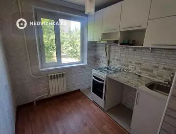 2-комнатная квартира, этаж 2 из 5, 48 м²