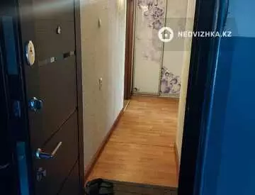 2-комнатная квартира, этаж 2 из 5, 48 м²