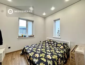 4-комнатный дом, 10.6 соток, 82 м²