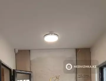 3-комнатная квартира, этаж 2 из 12, 70 м²