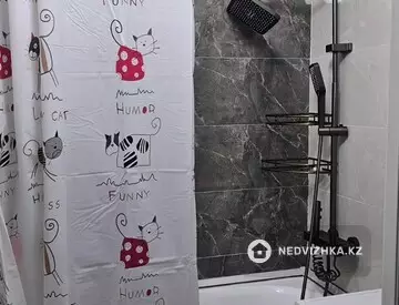 2-комнатная квартира, этаж 11 из 13, 65 м², На длительный срок