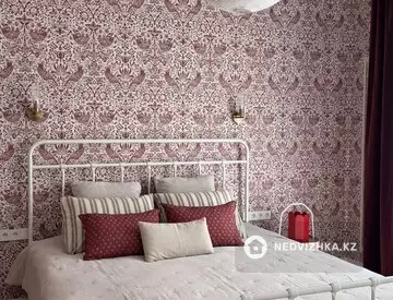 2-комнатная квартира, этаж 3 из 7, 70 м², На длительный срок