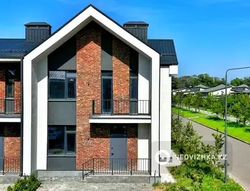 5-комнатный таунхаус, 1.3 соток, 169 м²