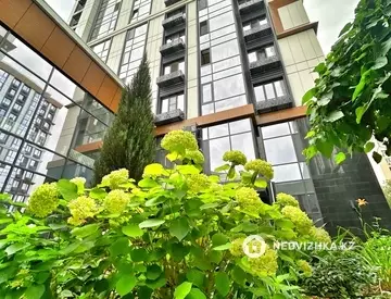 2-комнатная квартира, этаж 3 из 13, 50 м²