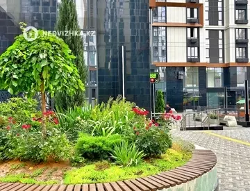 2-комнатная квартира, этаж 3 из 13, 50 м²