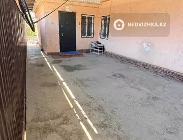 4-комнатный дом, 5 соток, 100 м²