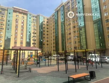 4-комнатная квартира, этаж 12 из 12, 150 м²