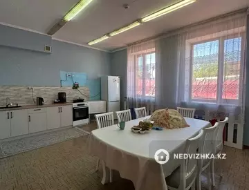 5-комнатный дом, 9.7 соток, 460 м²