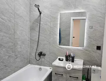 2-комнатная квартира, этаж 8 из 9, 54 м²