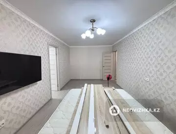 3-комнатная квартира, этаж 1 из 5, 54 м²
