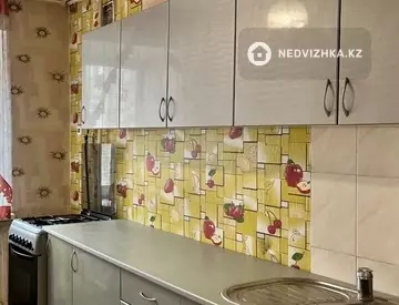 2-комнатная квартира, этаж 3 из 5, 52 м²