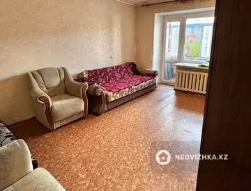 2-комнатная квартира, этаж 3 из 5, 52 м²
