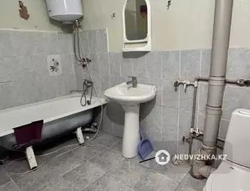 2-комнатная квартира, этаж 3 из 5, 52 м²
