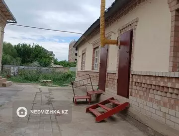 6-комнатный дом, 10 соток, 150 м²