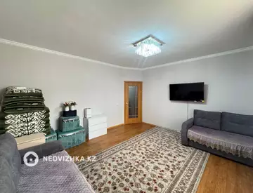 1-комнатная квартира, этаж 4 из 18, 44 м²