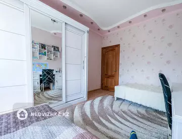 4-комнатная квартира, этаж 7 из 9, 91 м²