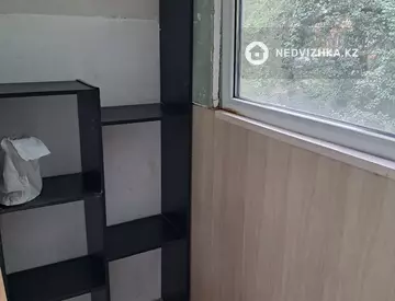 2-комнатная квартира, этаж 3 из 4, 40 м², На длительный срок