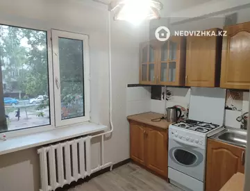 3-комнатная квартира, этаж 2 из 5, 60 м²