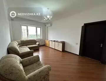 4-комнатная квартира, этаж 8 из 9, 97 м²