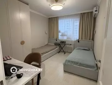 3-комнатная квартира, этаж 2 из 9, 79 м²