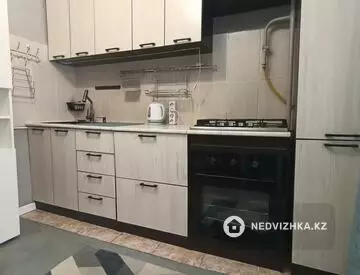 1-комнатная квартира, этаж 3 из 5, 46 м²
