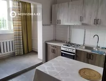 2-комнатная квартира, этаж 6 из 9, 57 м², На длительный срок