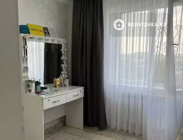 3-комнатная квартира, этаж 7 из 9, 63 м²