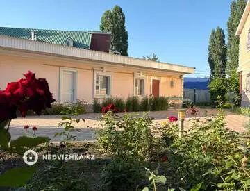 6-комнатный дом, 14 соток, 280 м²