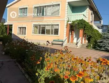 6-комнатный дом, 14 соток, 280 м²