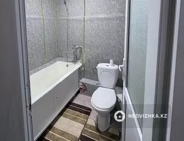 1-комнатная квартира, этаж 1 из 5, 35 м², По часам