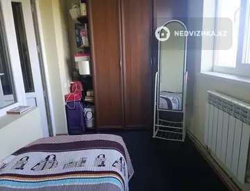 2-комнатная квартира, этаж 4 из 5, 58 м²