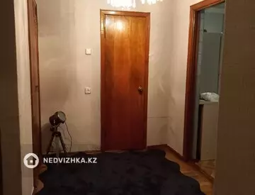 5-комнатный дом, 11 соток, 380 м², На длительный срок