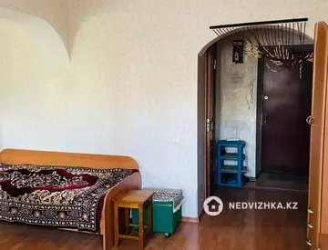 1-комнатная квартира, этаж 2 из 5, 34 м²