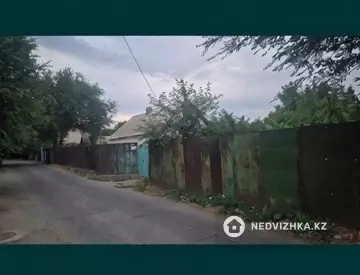 5-комнатный дом, 12 соток, 70 м²