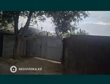 5-комнатный дом, 12 соток, 70 м²