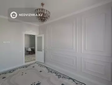 2-комнатная квартира, этаж 10 из 10, 45 м²