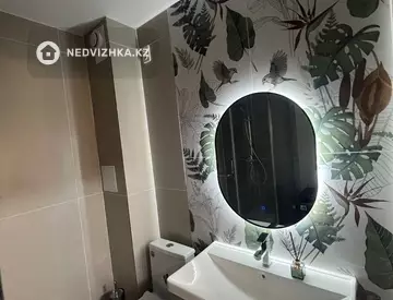 2-комнатная квартира, этаж 1 из 7, 52 м², На длительный срок