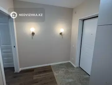 2-комнатная квартира, этаж 1 из 7, 52 м², На длительный срок