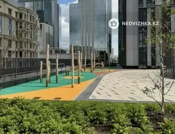 3-комнатная квартира, этаж 22 из 35, 82 м²