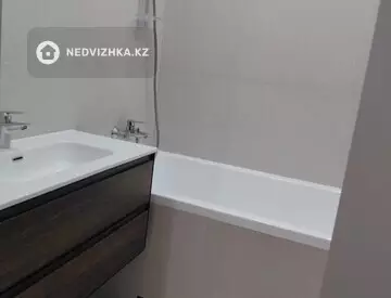 3-комнатная квартира, этаж 9 из 10, 101 м²