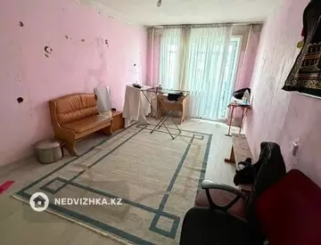 3-комнатная квартира, этаж 2 из 9, 67 м²