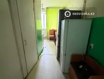 3-комнатная квартира, этаж 2 из 9, 67 м²