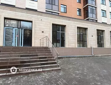 Помещение, этаж 1 из 10, 156 м²