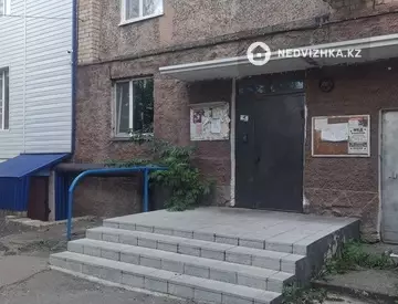 3-комнатная квартира, этаж 3 из 5, 61 м²