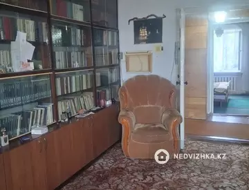 3-комнатная квартира, этаж 3 из 5, 61 м²