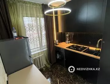 2-комнатная квартира, этаж 2 из 4, 45 м², На длительный срок