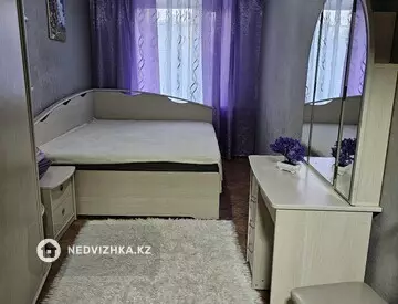 2-комнатная квартира, этаж 1 из 9, 52 м², Посуточно