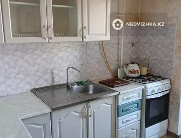 2-комнатная квартира, этаж 4 из 5, 50 м²